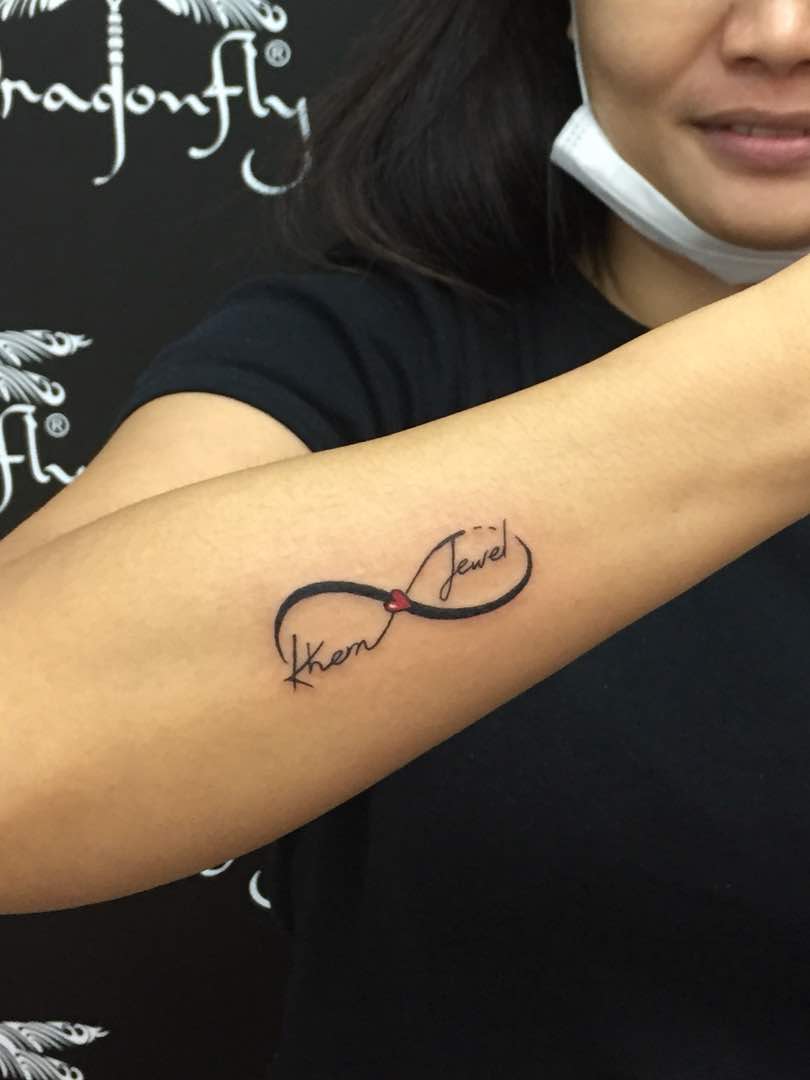 Details more than 79 n letter tattoo love latest - thtantai2